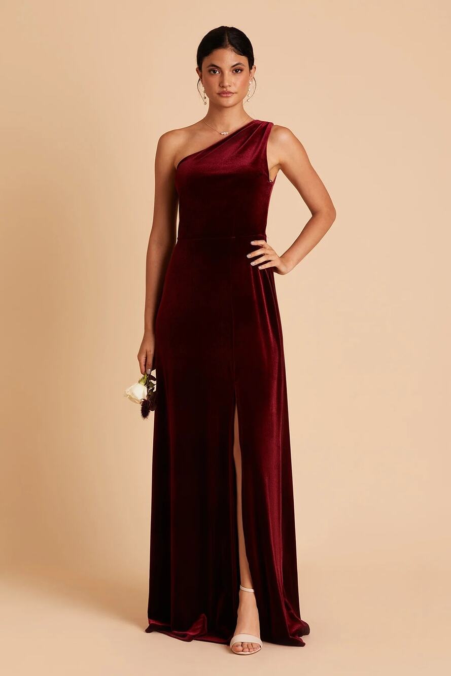 1517 NWOT Birdy Grey Kira Velvet Bridesmaids Asymmetrical Dress Cabernet Size XL
